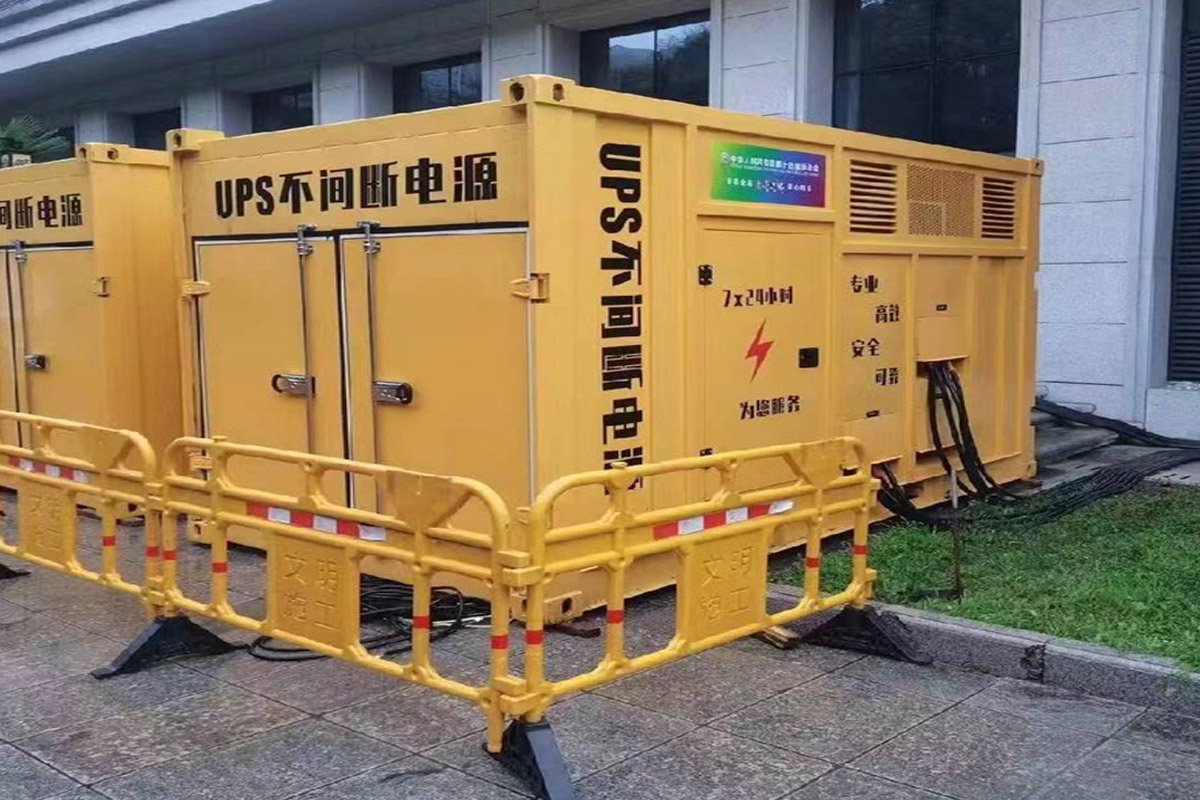 吉木萨尔发电机租赁施工现场